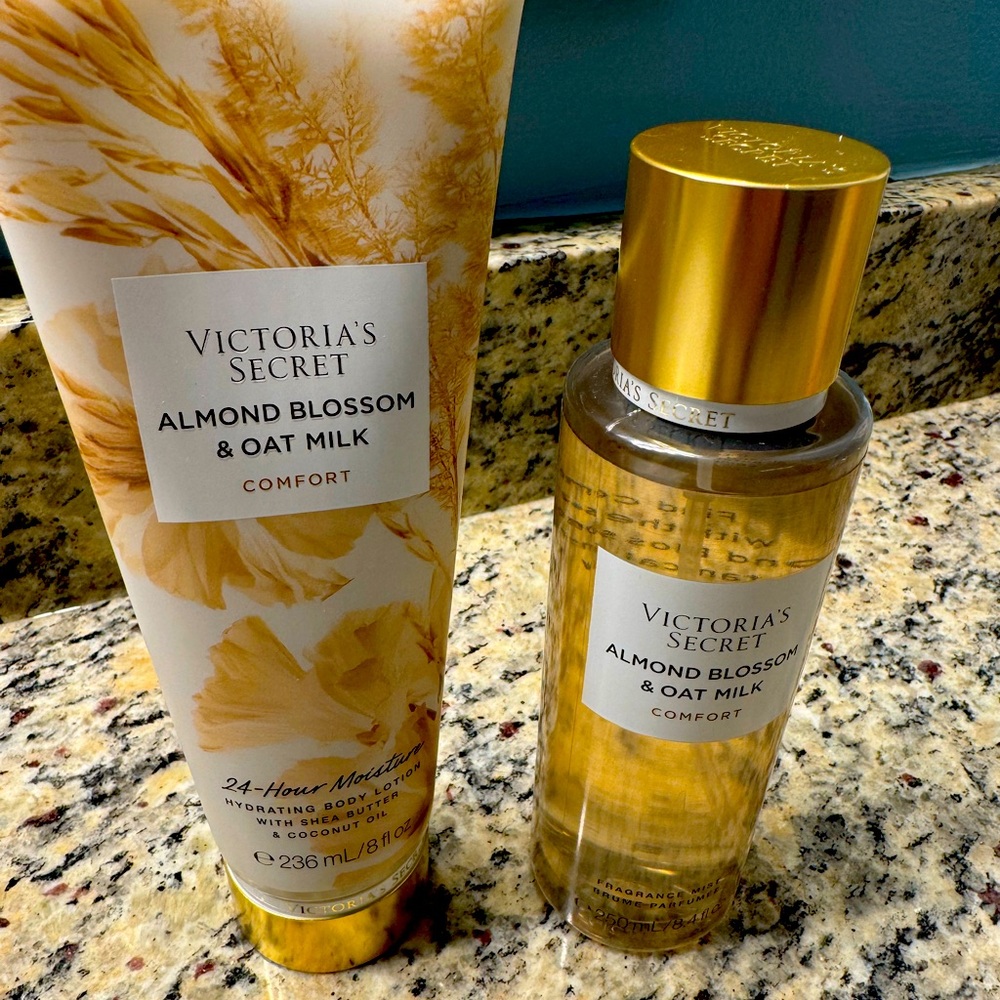 Victoria Secret Beauty - Mist & Lotion - Almond Blossom & Oat Milk